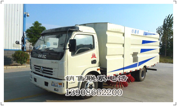 多利卡掃路車(chē)