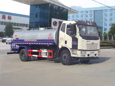 程力威牌CLW5181GPSC5型綠化噴灑車