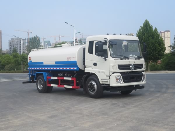 新東日牌YZR5180GSSG型灑水車